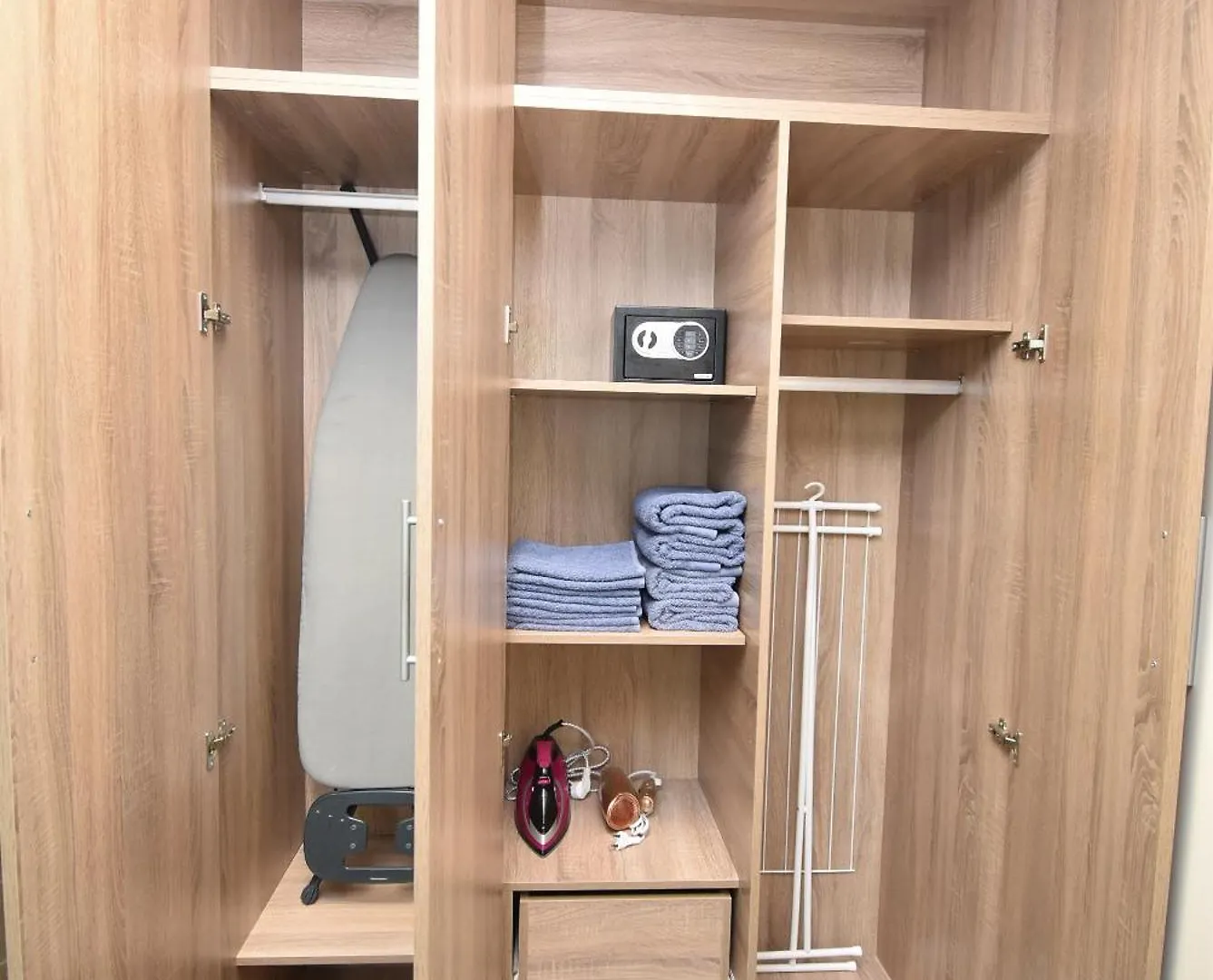 Center4City-Apartment Thessaloniki 0*,
